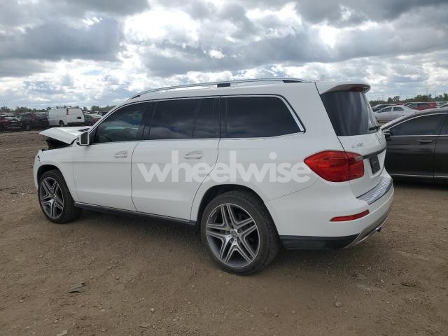 Photo 4 of 2016 MERCEDES-BENZ GL 450 4MATIC (VIN 4JGDF6EE2GA639102)