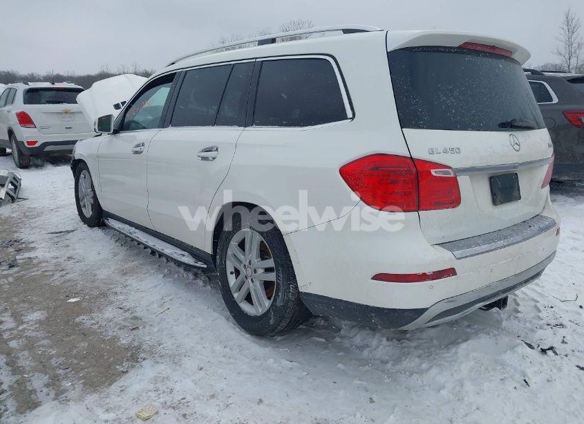 Photo 3 of 2016 Mercedes-benz Gl 450 4MATIC (VIN 4JGDF6EE2GA644705)
