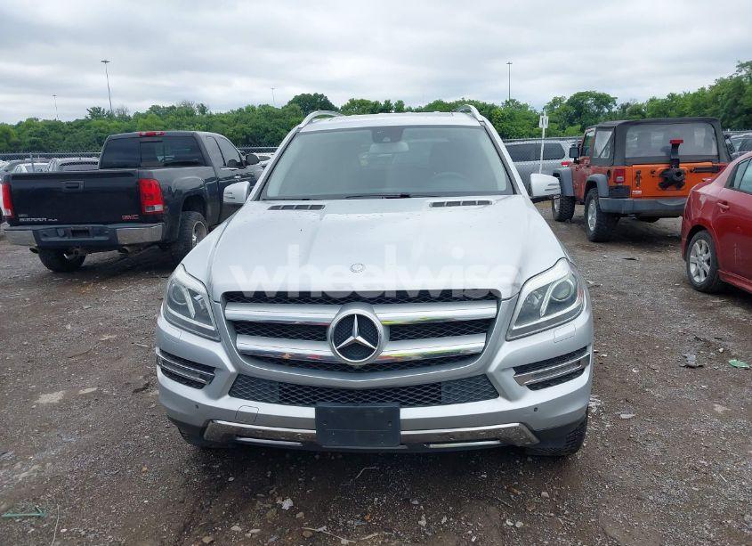 Photo 12 of 2016 Mercedes-benz Gl 450 4MATIC (VIN 4JGDF6EE2GA697193)