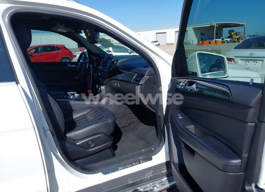 Photo 5 of 2017 Mercedes-benz Gls 450 4MATIC (VIN 4JGDF6EE2HA786389)