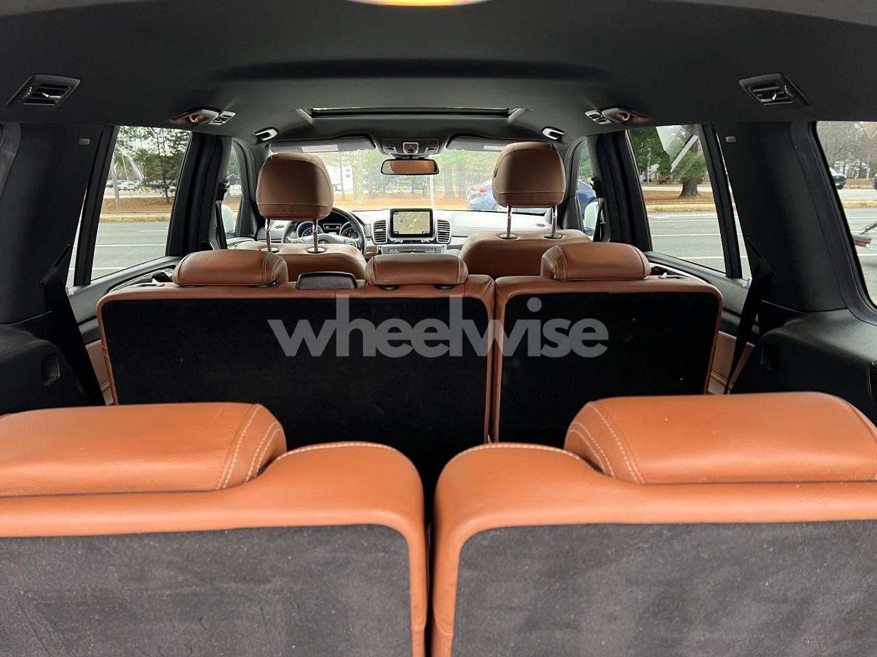 Photo 9 of 2017 MERCEDES-BENZ GLS 450 4MATIC (VIN 4JGDF6EE2HA803093)