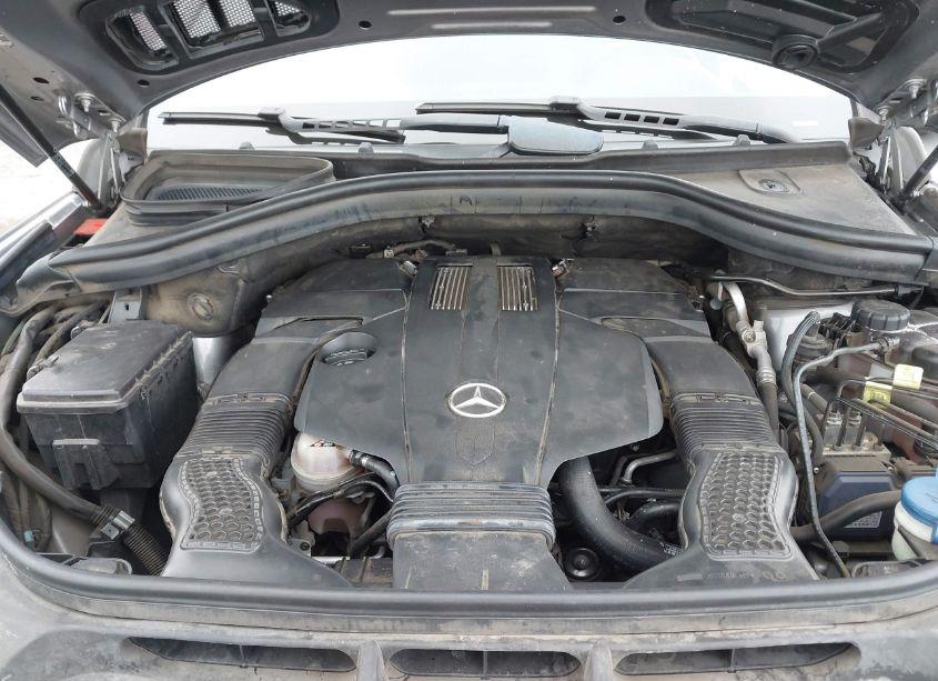 Photo 10 of 2015 Mercedes-benz Gl 450 4MATIC (VIN 4JGDF6EE3FA492478)