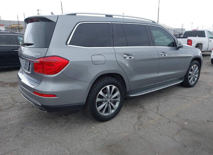 Photo 4 of 2015 Mercedes-benz Gl 450 4MATIC (VIN 4JGDF6EE3FA492478)