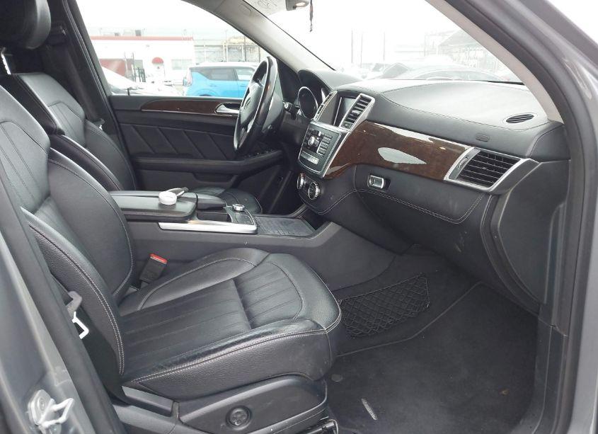 Photo 5 of 2015 Mercedes-benz Gl 450 4MATIC (VIN 4JGDF6EE3FA492478)