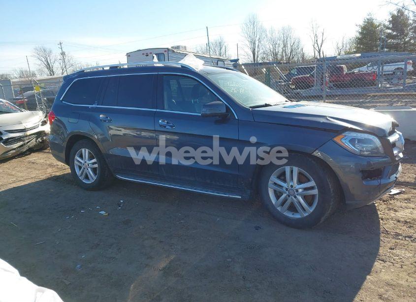 Photo 12 of 2016 Mercedes-benz Gl 450 4MATIC (VIN 4JGDF6EE3GA645328)