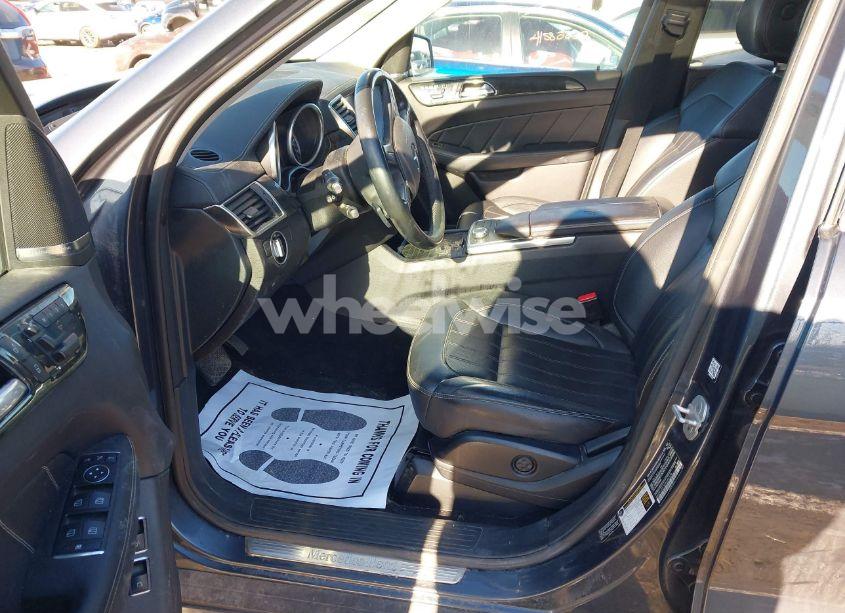 Photo 5 of 2016 Mercedes-benz Gl 450 4MATIC (VIN 4JGDF6EE3GA645328)