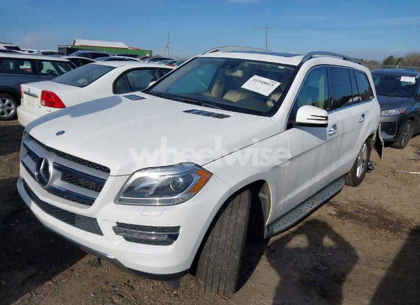 Photo 2 of 2016 Mercedes-benz Gl 450 4MATIC (VIN 4JGDF6EE3GA693573)