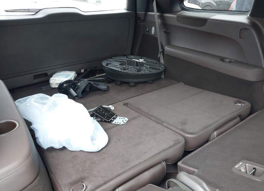 Photo 17 of 2017 Mercedes-benz Gls 450 4MATIC (VIN 4JGDF6EE3HA864890)