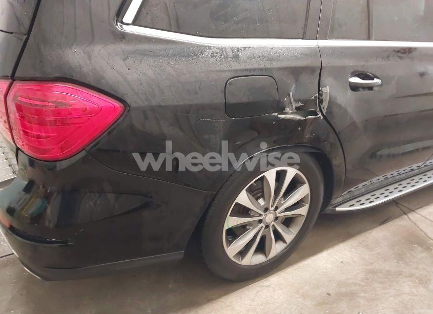 Photo 6 of 2015 Mercedes-benz Gl 450 4MATIC (VIN 4JGDF6EE4FA539128)