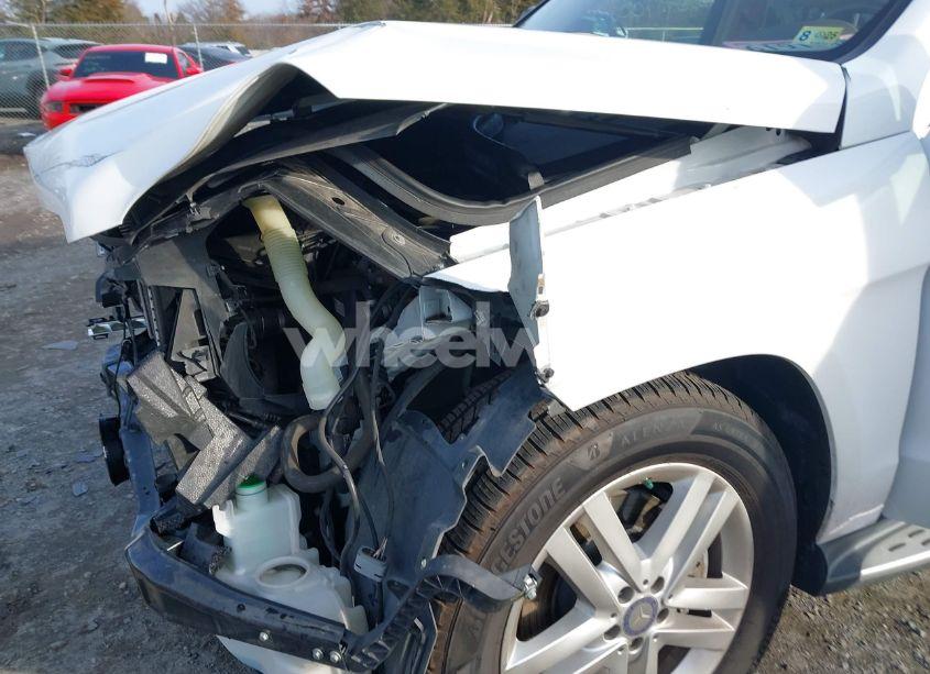 Photo 6 of 2015 Mercedes-benz Gl 450 4MATIC (VIN 4JGDF6EE5FA508809)