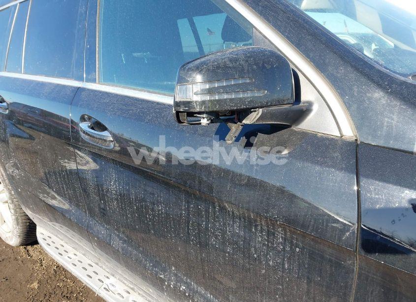 Photo 17 of 2015 Mercedes-benz Gl 450 4MATIC (VIN 4JGDF6EE5FA515291)