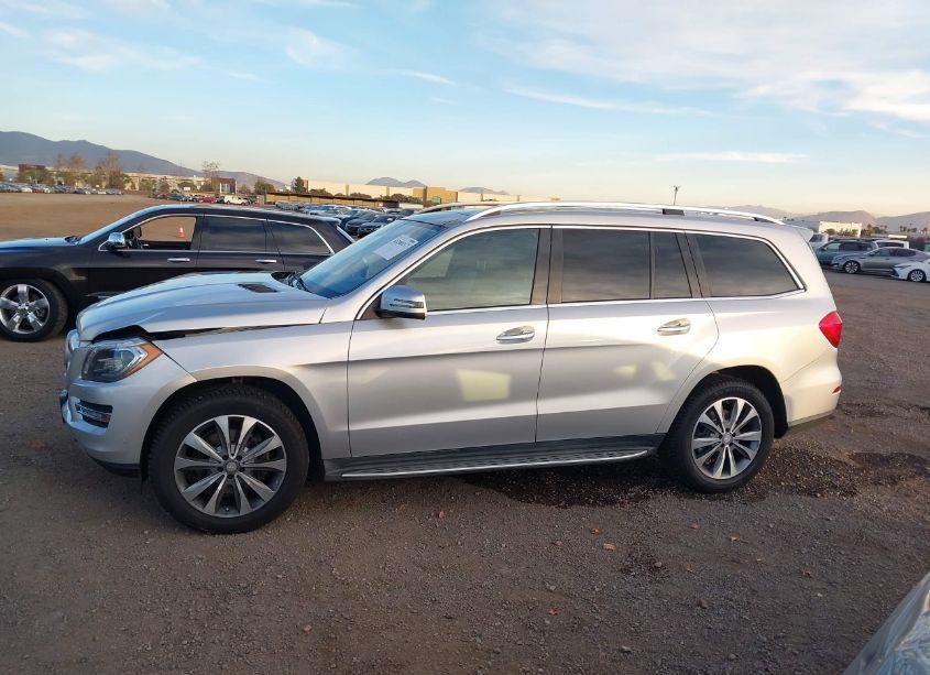 Photo 14 of 2016 Mercedes-benz Gl 450 4MATIC (VIN 4JGDF6EE5GA647243)