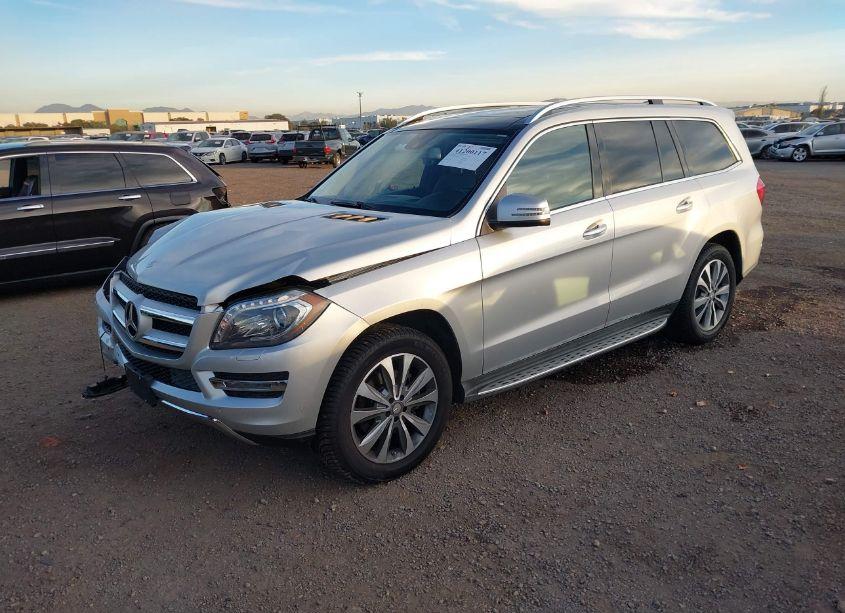 Photo 2 of 2016 Mercedes-benz Gl 450 4MATIC (VIN 4JGDF6EE5GA647243)