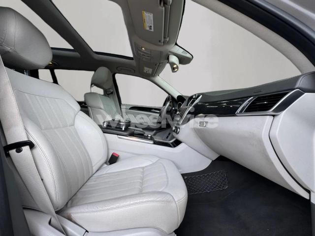 Photo 8 of 2016 MERCEDES-BENZ GL 450 4MATIC (VIN 4JGDF6EE5GA696958)