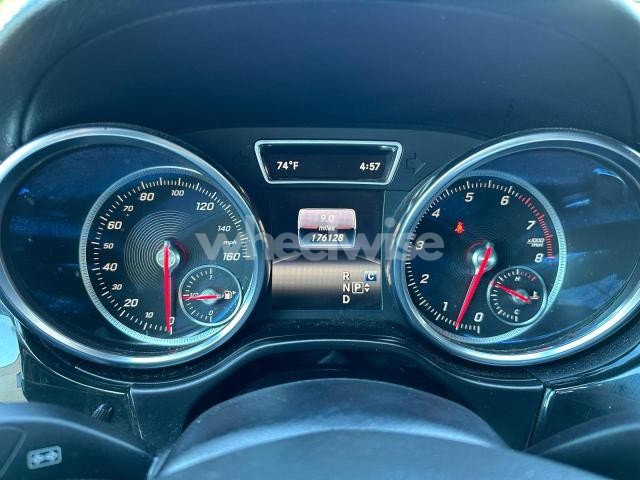 Photo 8 of 2019 MERCEDES-BENZ GLS 450 4MATIC N/A (VIN 4JGDF6EE5KB230997)