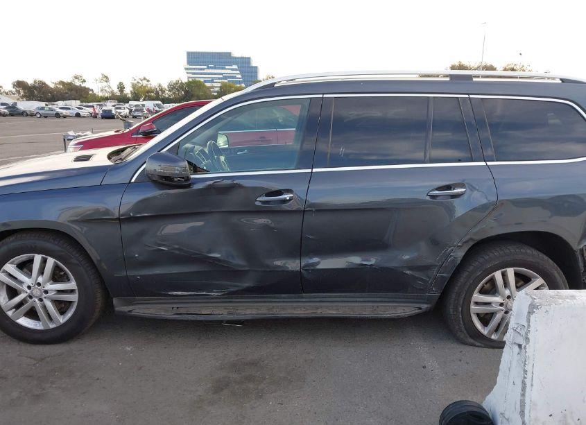 Photo 14 of 2015 Mercedes-benz Gl 450 4MATIC (VIN 4JGDF6EE6FA477179)