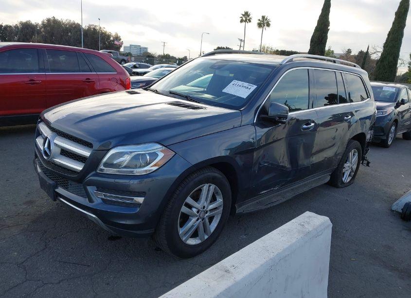 Photo 2 of 2015 Mercedes-benz Gl 450 4MATIC (VIN 4JGDF6EE6FA477179)
