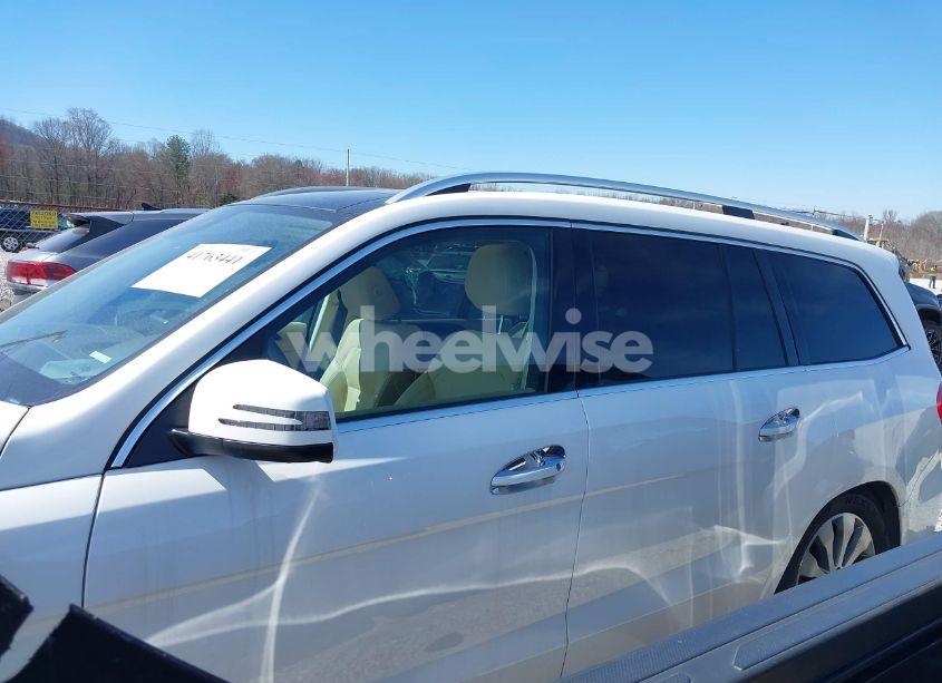 Photo 14 of 2017 Mercedes-benz Gls 450 4MATIC (VIN 4JGDF6EE6HA989673)