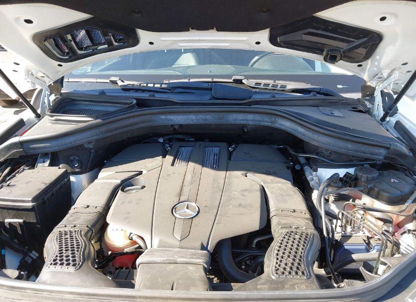 Photo 10 of 2015 Mercedes-benz Gl 450 4MATIC (VIN 4JGDF6EE7FA549328)