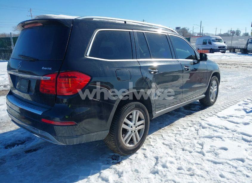 Photo 4 of 2016 Mercedes-benz Gl 450 4MATIC (VIN 4JGDF6EE7GA692586)