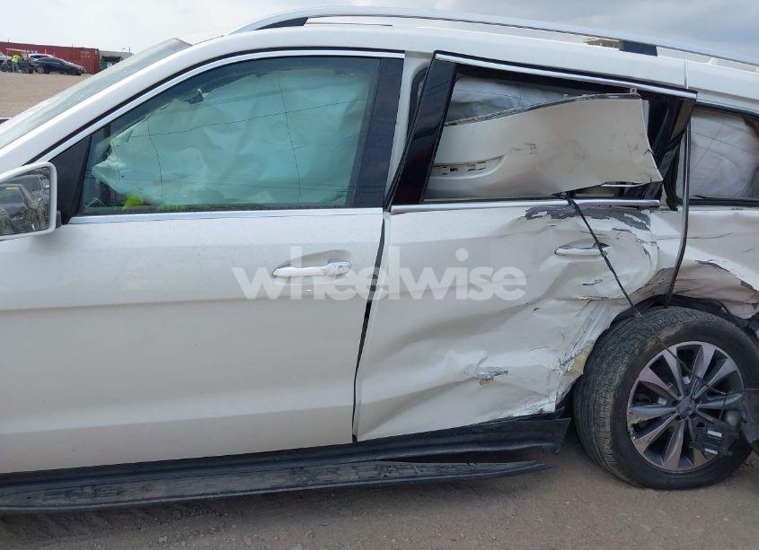 Photo 13 of 2015 Mercedes-benz Gl 450 4MATIC (VIN 4JGDF6EE8FA598621)