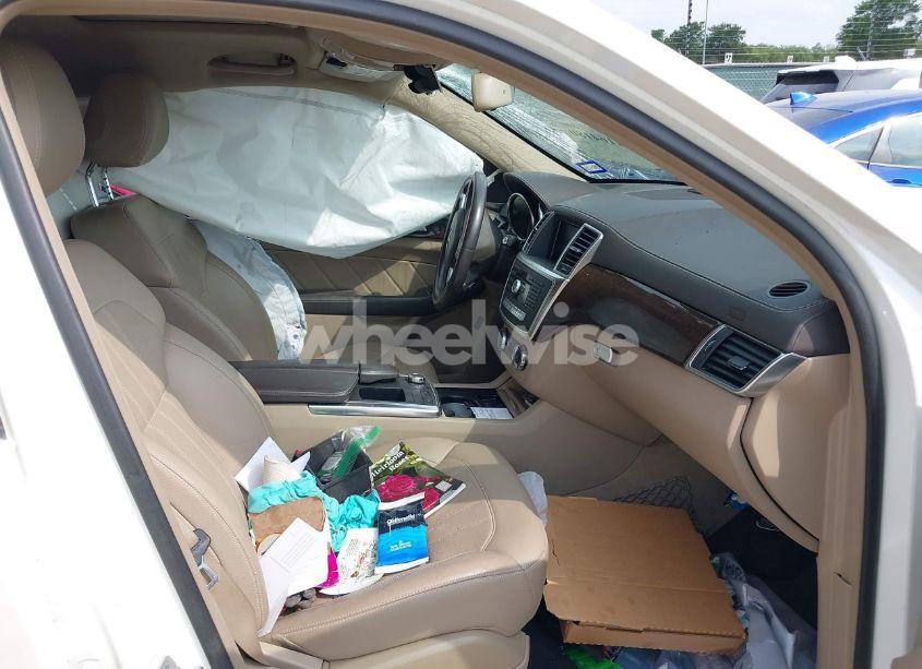 Photo 5 of 2015 Mercedes-benz Gl 450 4MATIC (VIN 4JGDF6EE8FA598621)