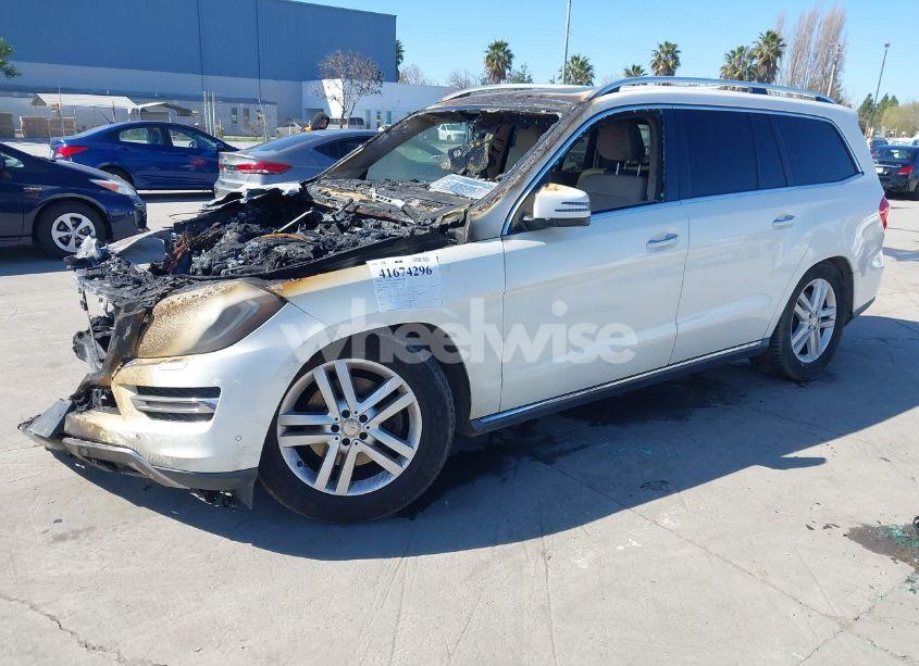 Photo 2 of 2015 Mercedes-benz Gl 450 4MATIC (VIN 4JGDF6EEXFA477492)