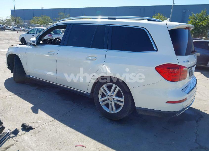 Photo 3 of 2015 Mercedes-benz Gl 450 4MATIC (VIN 4JGDF6EEXFA477492)