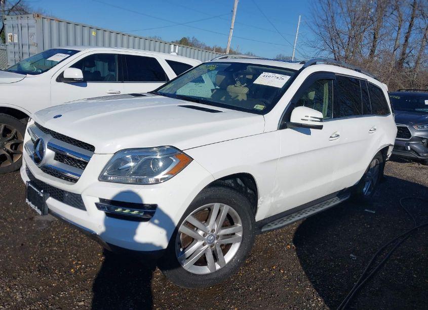 Photo 2 of 2015 Mercedes-benz Gl 450 4MATIC (VIN 4JGDF6EEXFA603866)