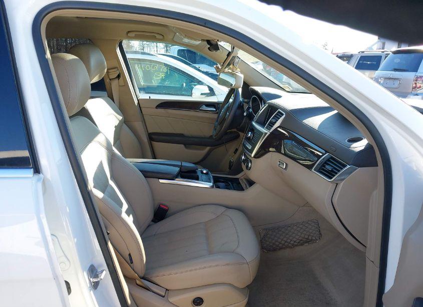 Photo 5 of 2015 Mercedes-benz Gl 450 4MATIC (VIN 4JGDF6EEXFA603866)