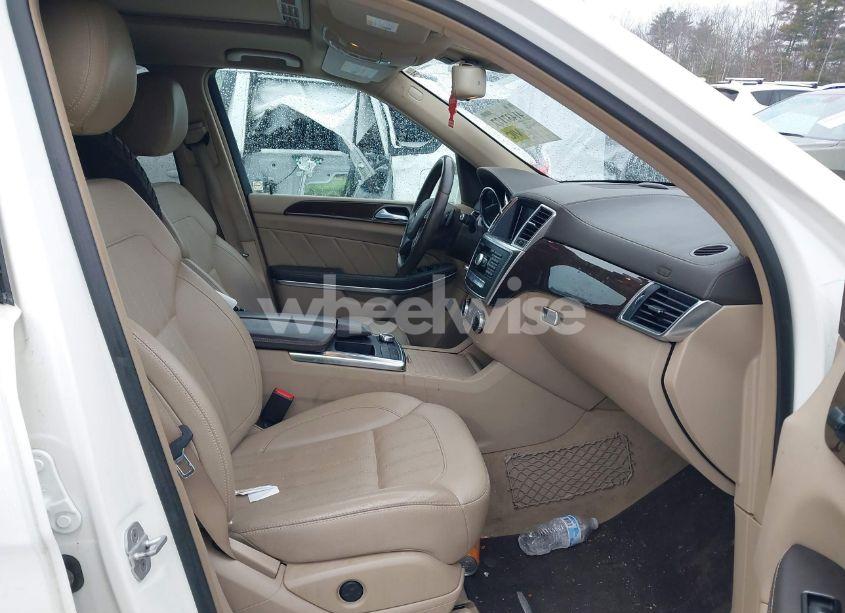 Photo 5 of 2014 Mercedes-benz Gl 450 4MATIC (VIN 4JGDF7CE1EA358849)