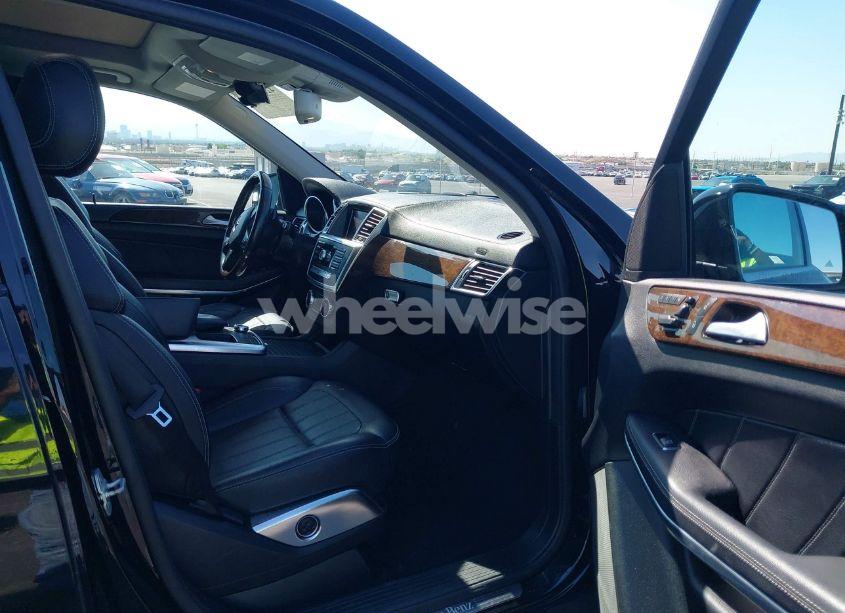 Photo 5 of 2014 Mercedes-benz Gl 450 4MATIC (VIN 4JGDF7CE3EA268053)