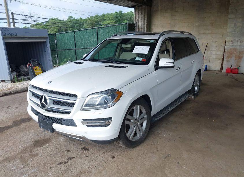Photo 2 of 2014 Mercedes-benz Gl 450 4MATIC (VIN 4JGDF7CE5EA436615)