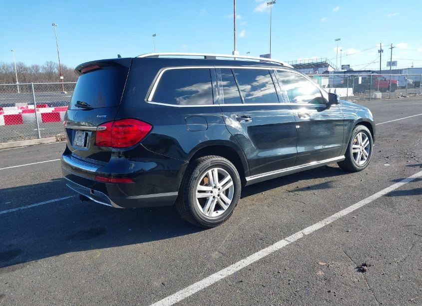 Photo 4 of 2014 Mercedes-benz Gl 450 4MATIC (VIN 4JGDF7CE6EA289687)