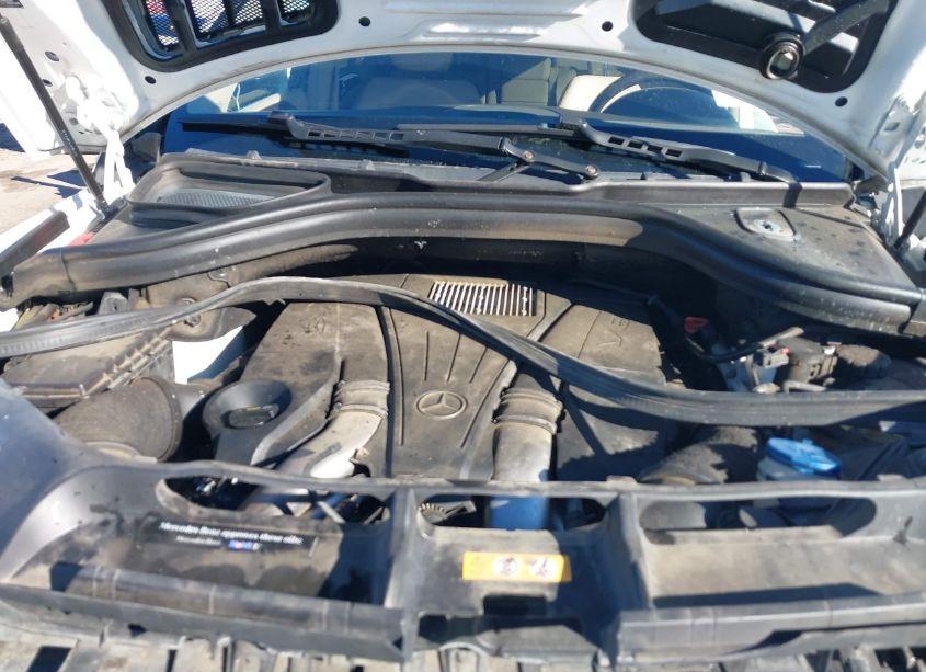 Photo 10 of 2014 Mercedes-benz Gl 450 4MATIC (VIN 4JGDF7CE7EA431576)