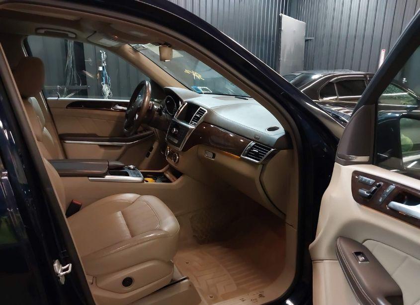 Photo 5 of 2014 Mercedes-benz Gl 450 4MATIC (VIN 4JGDF7CE9EA374894)