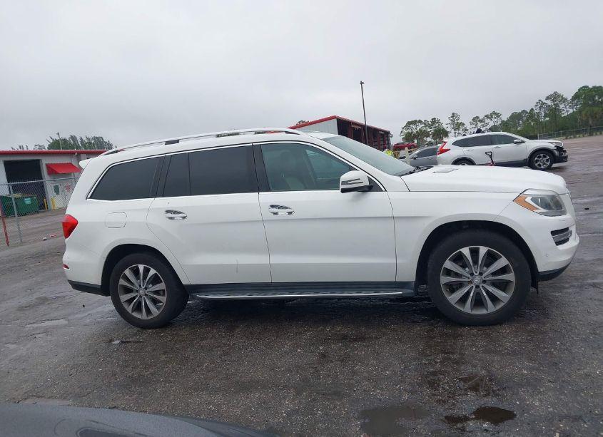 Photo 13 of 2014 Mercedes-benz Gl 450 4MATIC (VIN 4JGDF7CEXEA418031)