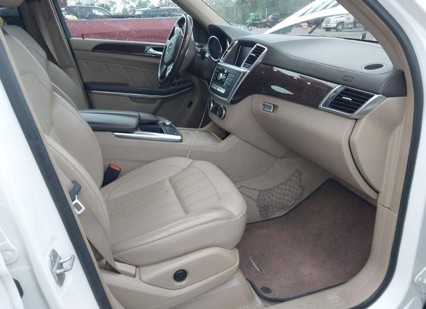 Photo 5 of 2014 Mercedes-benz Gl 450 4MATIC (VIN 4JGDF7CEXEA418031)