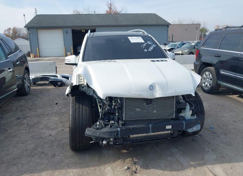 Photo 12 of 2016 Mercedes-benz Gl 550 4MATIC (VIN 4JGDF7DE1GA658229)