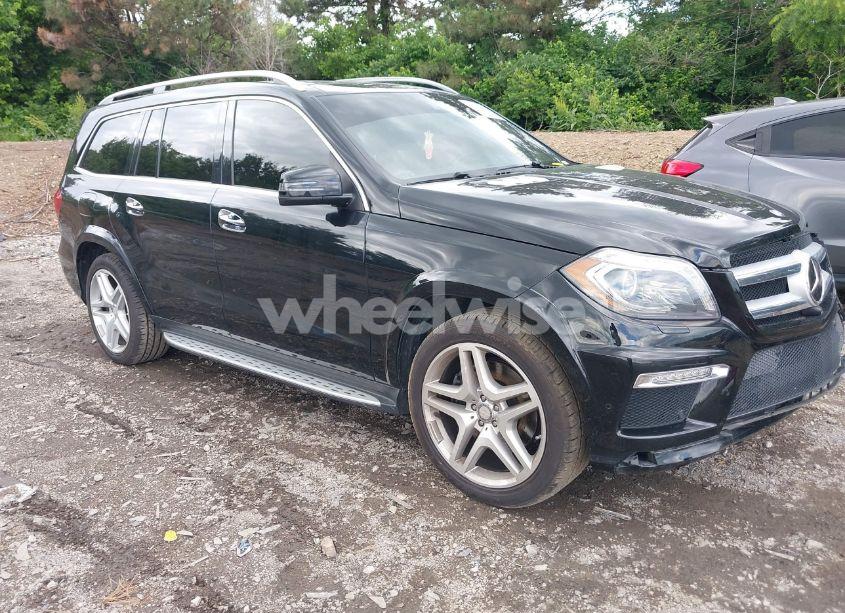 2016 Mercedes-benz Gl 550 4MATIC (VIN 4JGDF7DE1GA658697) main photo