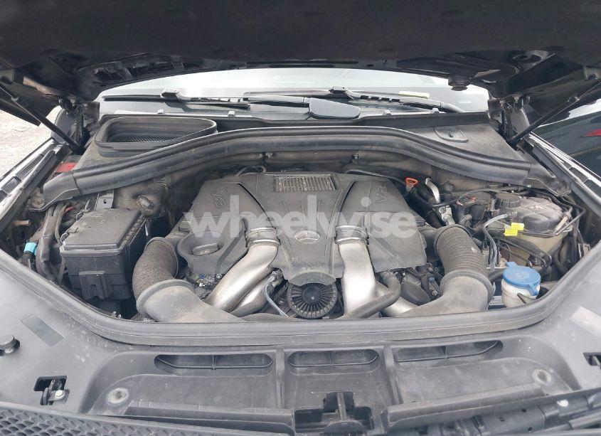 Photo 10 of 2016 Mercedes-benz Gl 550 4MATIC (VIN 4JGDF7DE1GA658697)