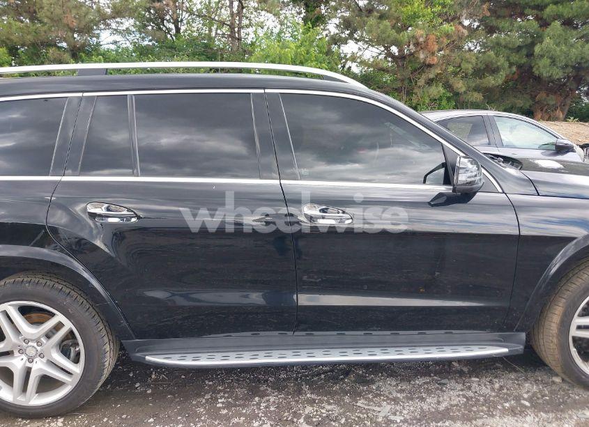 Photo 13 of 2016 Mercedes-benz Gl 550 4MATIC (VIN 4JGDF7DE1GA658697)