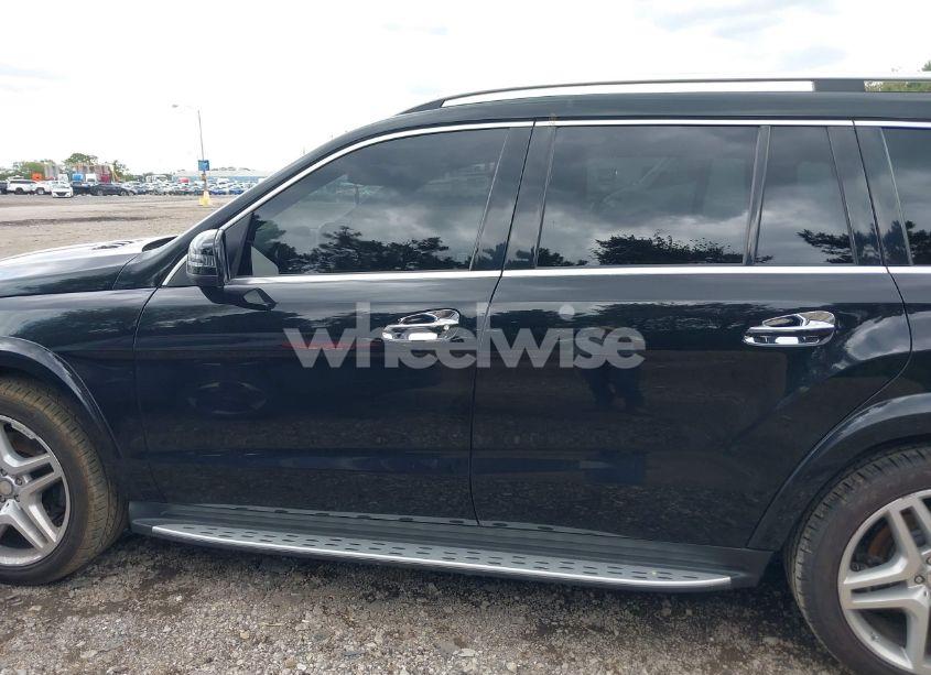 Photo 14 of 2016 Mercedes-benz Gl 550 4MATIC (VIN 4JGDF7DE1GA658697)