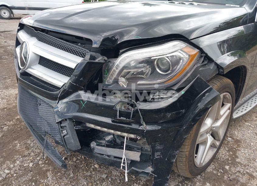 Photo 6 of 2016 Mercedes-benz Gl 550 4MATIC (VIN 4JGDF7DE1GA658697)