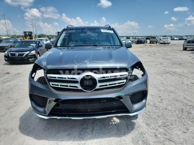 Photo 9 of 2018 MERCEDES-BENZ GLS 550 4MATIC N/A (VIN 4JGDF7DE1JB003179)