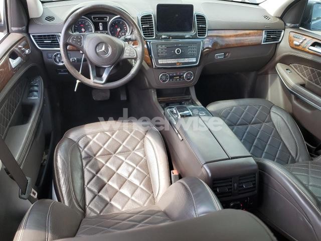 Photo 13 of 2018 MERCEDES-BENZ GLS 550 4MATIC N/A (VIN 4JGDF7DE1JB126223)