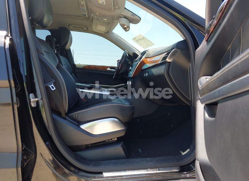 Photo 5 of 2013 Mercedes-benz Gl 550 4MATIC (VIN 4JGDF7DE2DA233629)