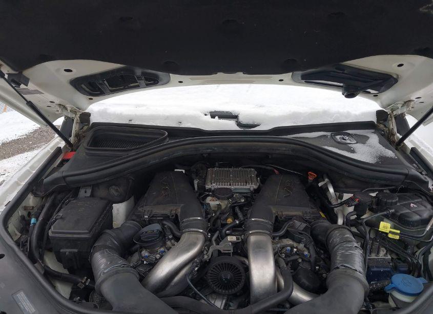 Photo 10 of 2014 Mercedes-benz Gl 550 4MATIC (VIN 4JGDF7DE2EA394046)