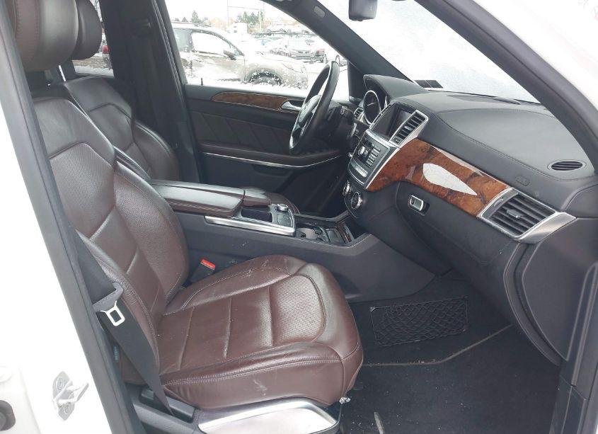 Photo 5 of 2014 Mercedes-benz Gl 550 4MATIC (VIN 4JGDF7DE2EA394046)