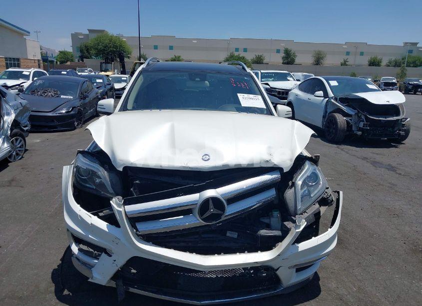 Photo 12 of 2015 Mercedes-benz Gl 550 4MATIC (VIN 4JGDF7DE2FA468258)